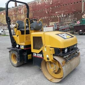 Аренда катка cat 225